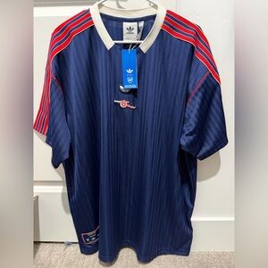 Adidas X Arsenal Men's Navy and Red Striped Jersey
